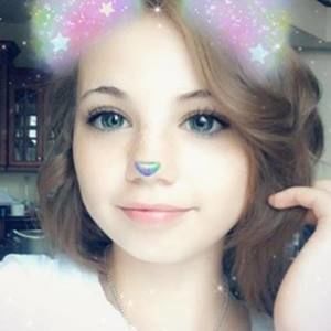 Meet your Posher, Briana